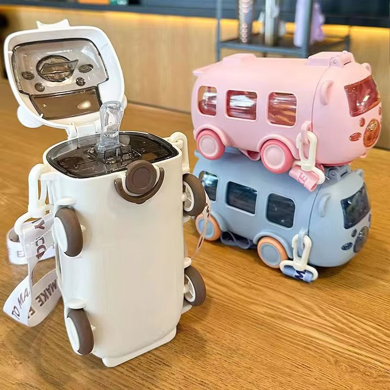 500ML Kids Toy Car Sippy Cup Children'S Bus Plastic Water Bottle Student Drinking Kettle with Straw for Boys Girls School Home